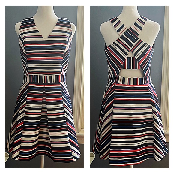 ADELYN RAE Stripe Jacquard Fit & Flare Dress- M - White Pink Blue AS SEEN ON TV - Picture 2 of 12